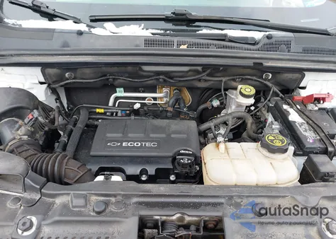 2017 Chevrolet Trax Ls z USA, uszkodzony, nr VIN KL7CJNSB1HB057777